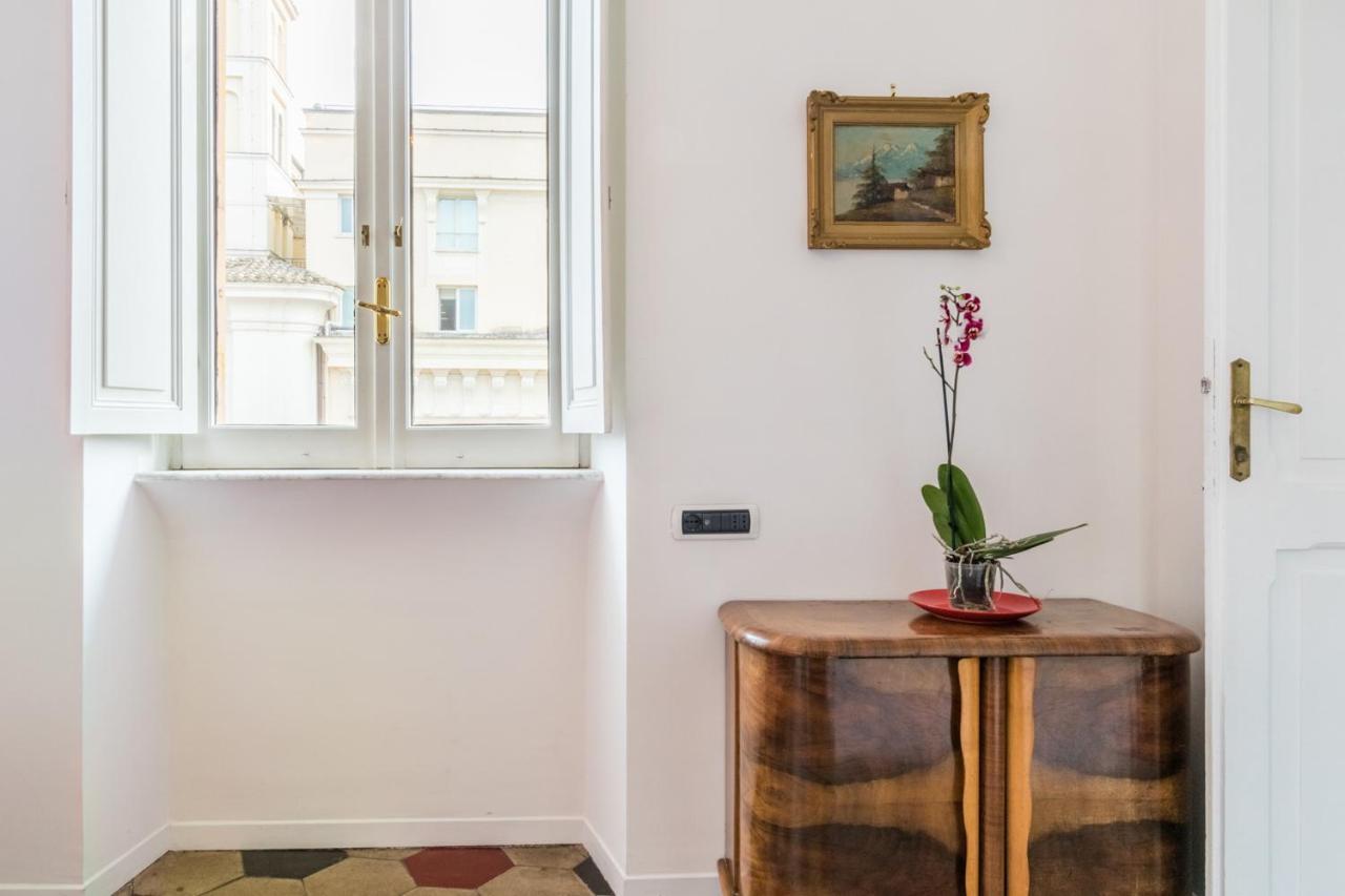 Relax Apartment Zanardelli, Piazza Navona Řím Exteriér fotografie